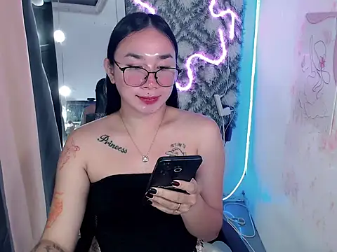 in_yourdreamstarxx webcam