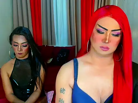 Incredible_Shemale webcam