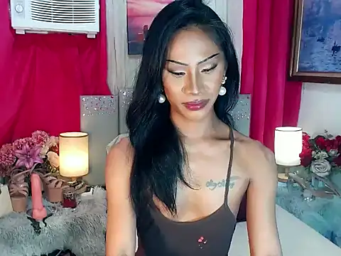 Tarah_MC_Collins webcam