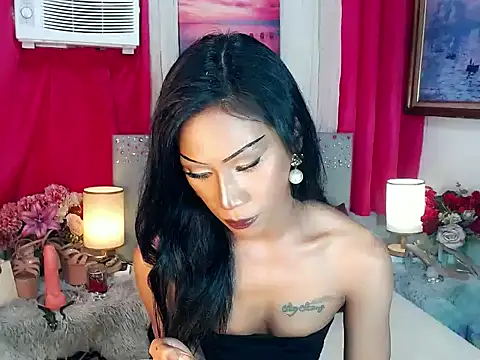 Tarah_MC_Collins webcam