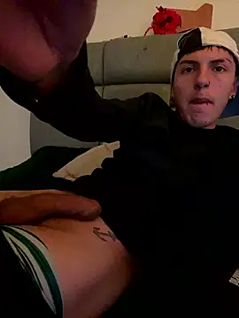 NaytonFreeman webcam