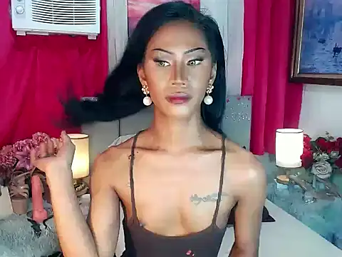 Tarah_MC_Collins webcam