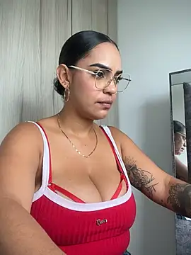 Sara-77 webcam
