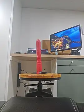 anald66666 (Ask my age) - Cumshot at work !!!!