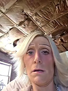 beautifulme23 webcam stripchat model stream image