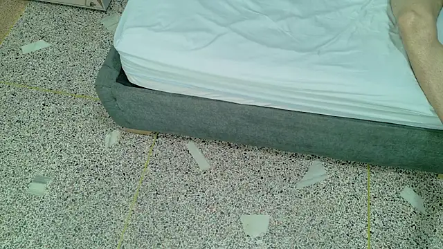 TwoHeartsPlay_OS webcam