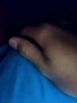 sexyyguy12334 webcam