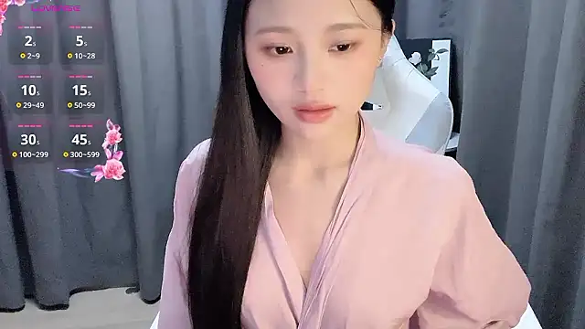 美女BEGONIA1在线直播