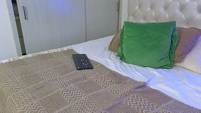 yulian_vasquez webcam