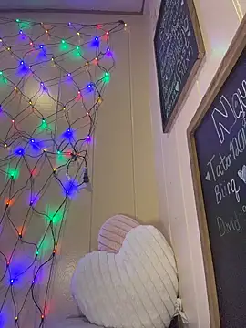 Webcam Model (TheFishWife)  is live.Free join now!