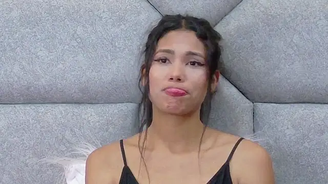 EsmeraldaBlake webcam