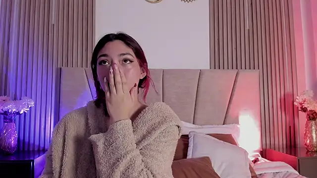 Victoria_Beaumont webcam