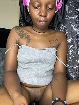 Webcam Model (Sexy_barb2)  is live.Free join now!