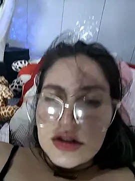 dani123unica (F young) - Compra cama