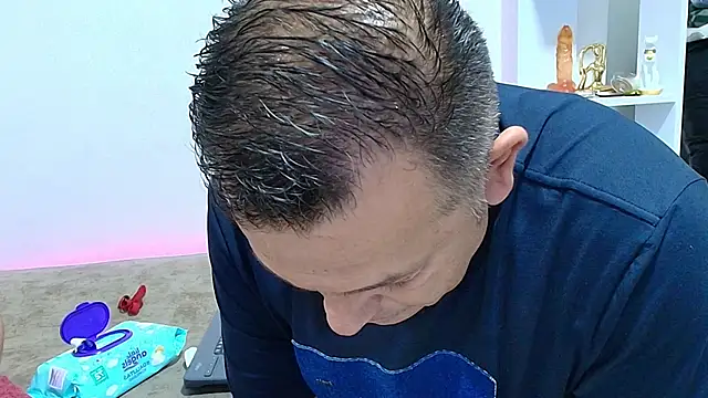 Nahomi_rous777 webcam