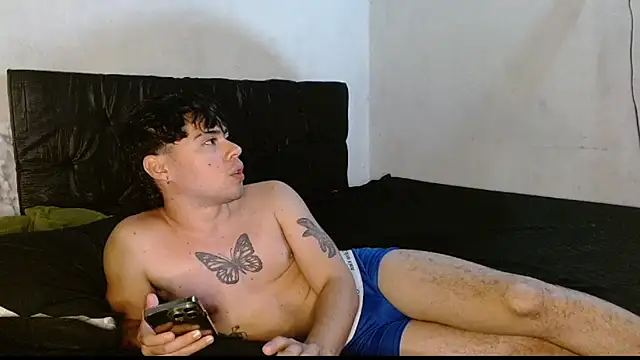 ITHAN_DREAMBOY webcam