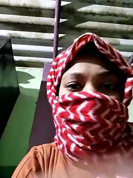 Curvy_Samayra webcam stripchat model stream image