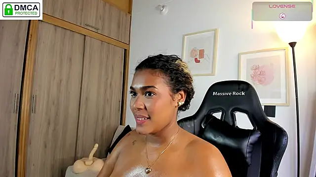 aleja_montiel__ webcam