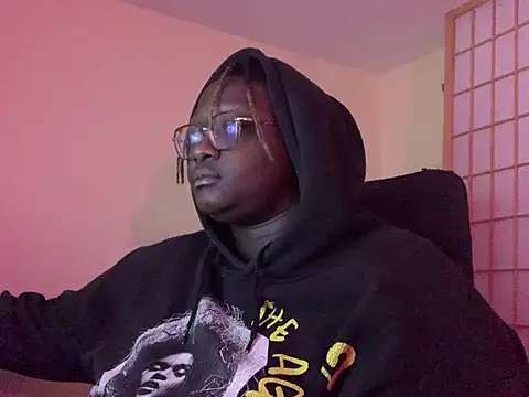 BigKittyRaven webcam