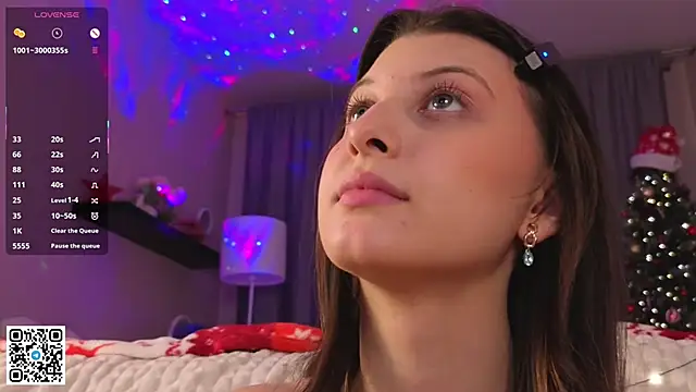 LorinaMaffitt webcam