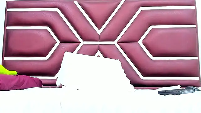 Charlotte-Smit webcam stripchat model stream image