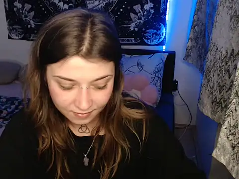 AlienforTwenty webcam