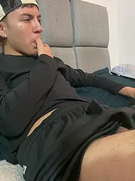 NaytonFreeman webcam