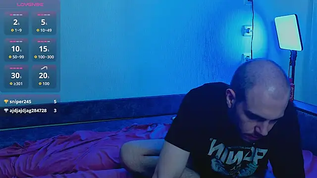 samandmaxx (Ask my age) - Punish him with a whip