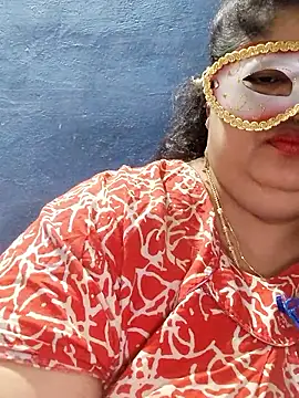 tamilthanushri webcam