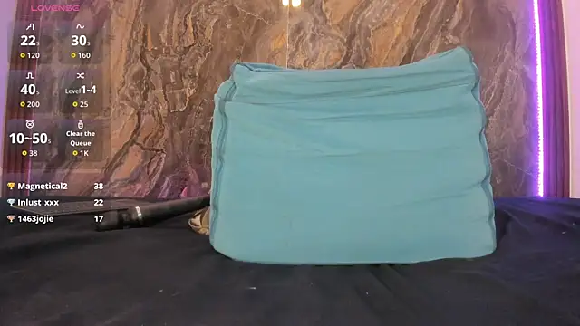 MiiaaCollinss webcam