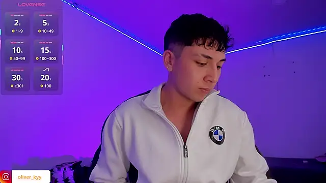 oliver_kyy webcam