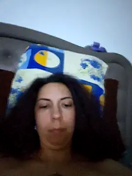 naughty69curls webcam