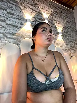 Yassy_vazquez webcam