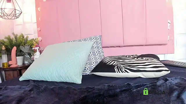 Lunaamorena_ webcam stripchat model stream image