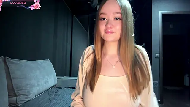 SecretGerl_baby2007 webcam