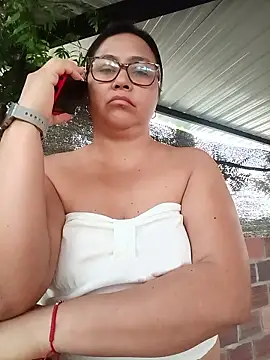 Dirty-Momm-Divorced-Hot webcam