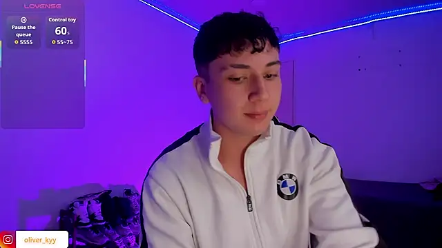 oliver_kyy webcam