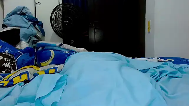 kenyka_bigass webcam