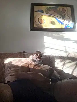 ceedevon13 - Ceedevon13's free webcam - UK Sex Cams