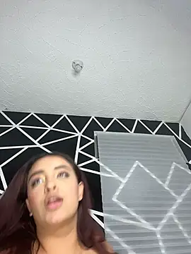 NaughtyNinnaXXX webcam