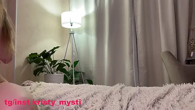 Kristy_mysti webcam