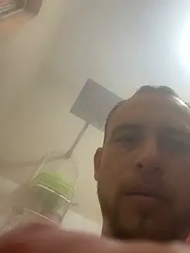 Eduardo280519 webcam