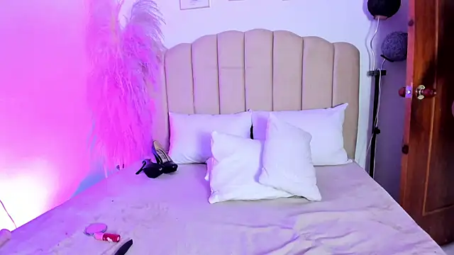 _aithanaa_ webcam stripchat model stream image