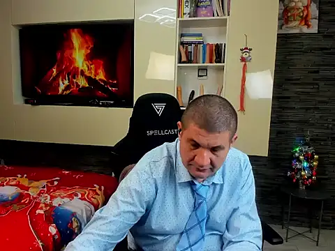 SpartacusDaddy48 webcam