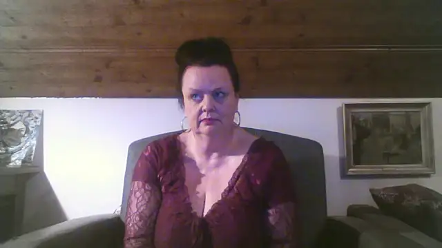 TiffanyMature webcam