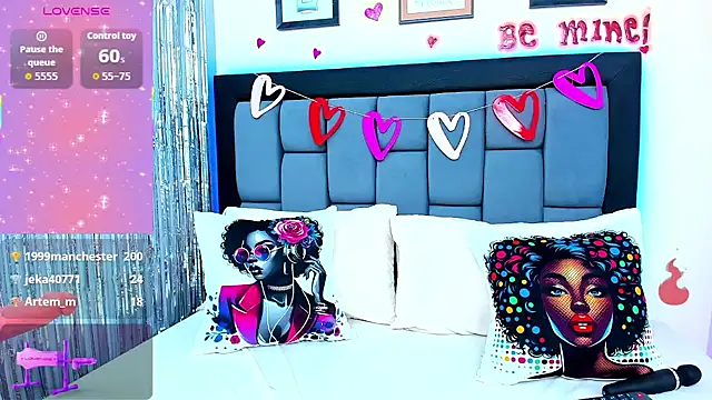 VioletaCollins webcam