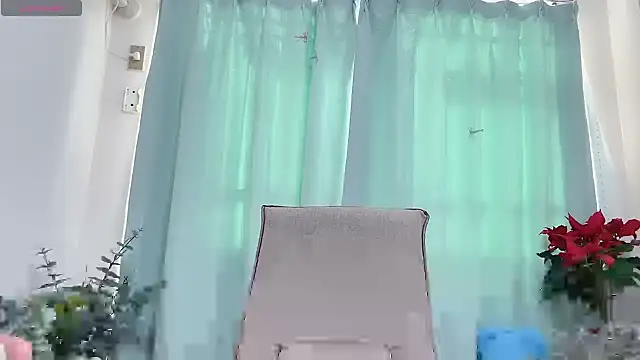 RURU-CHANN668 webcam