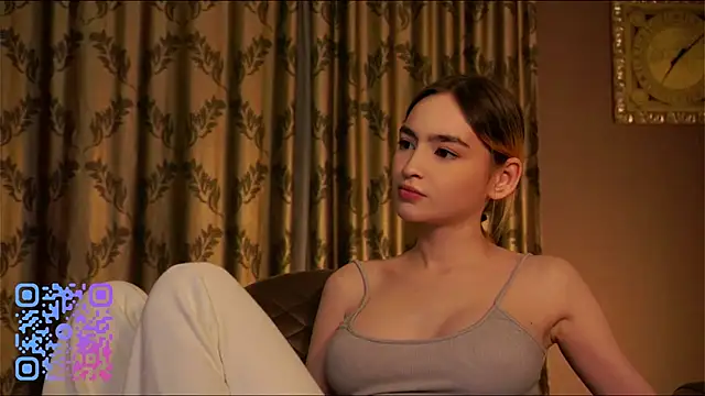 JuIianneDelfino webcam