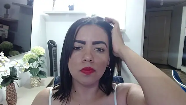 kara_vega_ webcam