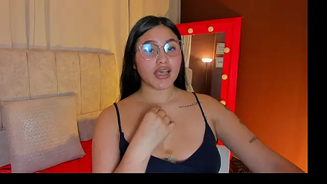 Little_Ivy webcam stripchat model stream image